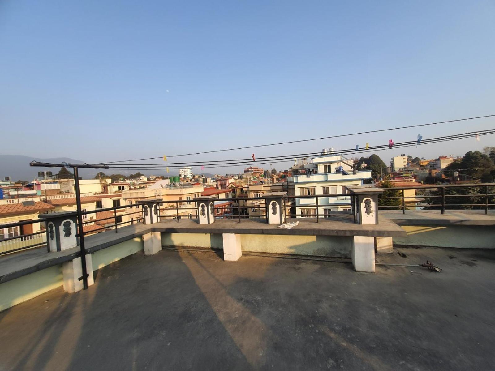 Family Home With Rooftop Access And Mountain View Kathmandu Exteriör bild
